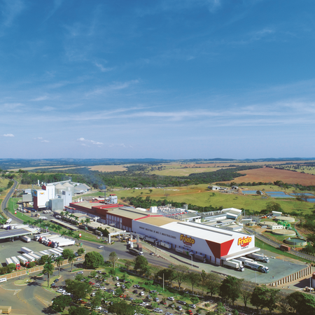 En el proceso de expansión industrial, Friato permanece entre los 500 más grandes de Agro