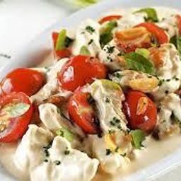 Chicken with Coconut Sauce and Tomato