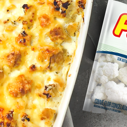 Caçarola de Couve-flor com Molho Bechamel Caçarola de Couve-flor com Molho Bechamel