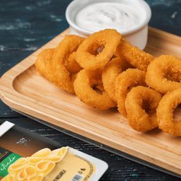 Cebola Empanada Recheada com Queijo Mussarela Friato Cebola Empanada Recheada com Queijo Mussarela Friato
