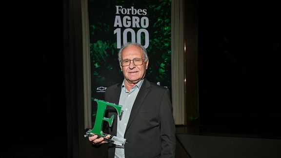 Friato Alimentos Shines in Forbes Agro100